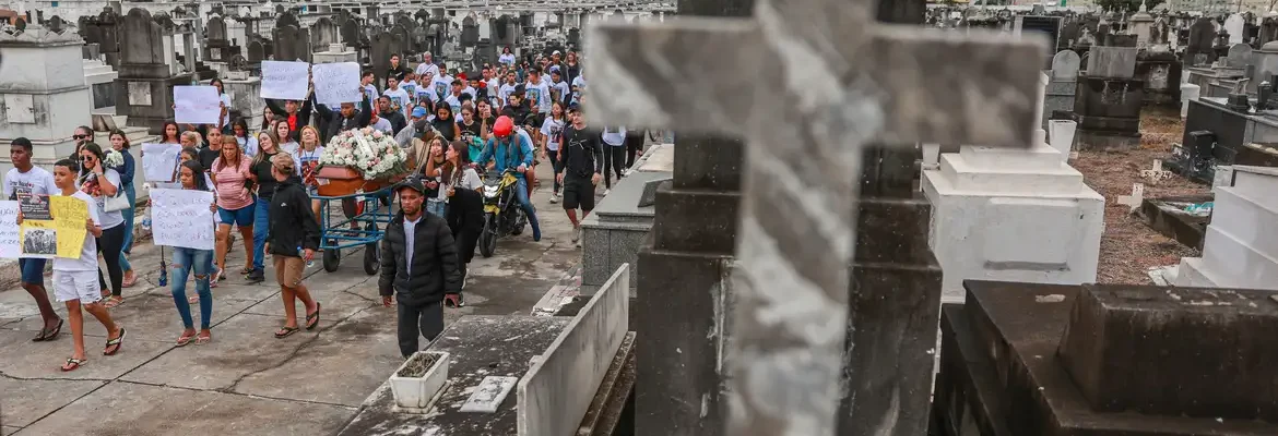 PT, PSOL e PCdoB pedem ao STF acesso de familiares à perícia de corpos