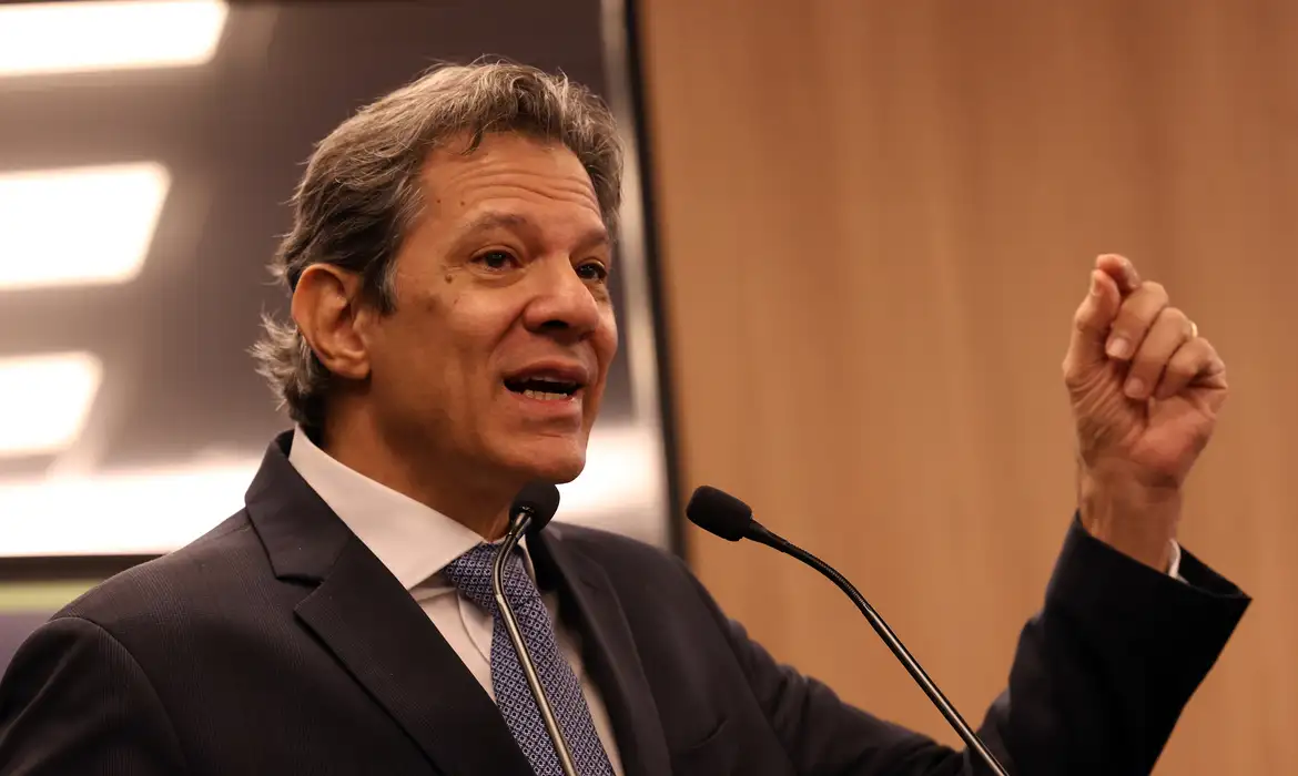 OAB Barro Preto - Em carta ao FMI, Haddad pede taxação de super-ricos e transição verde