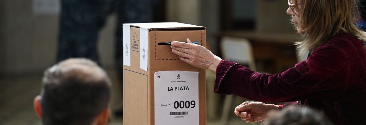 Argentinos vão às urnas para renovar Câmara e Senado