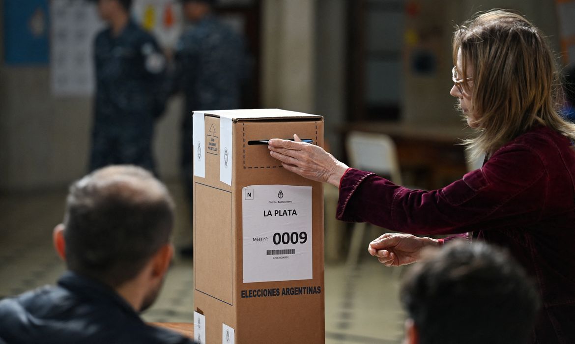 OAB Barro Preto - Argentinos vão às urnas para renovar Câmara e Senado