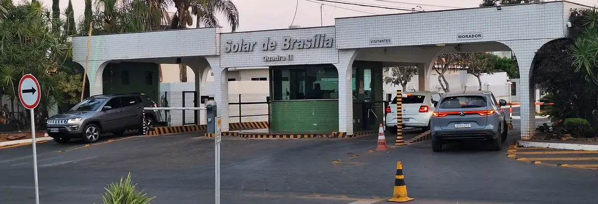 Moraes autoriza Bolsonaro a comemorar aniversário da filha em casa