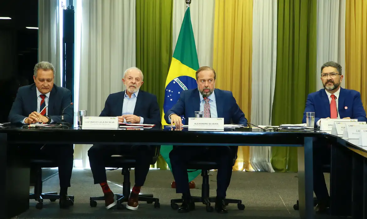 OAB Barro Preto - Lula instala conselho para tratar de minerais críticos e terras raras