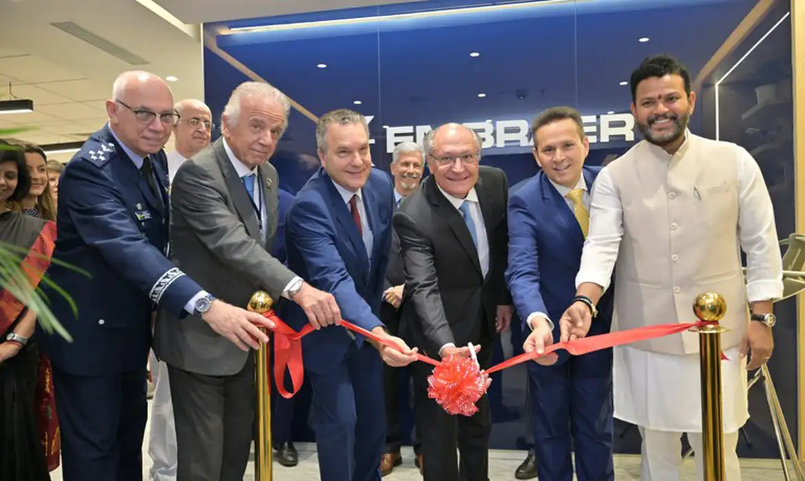 OAB Barro Preto - Brasil e Índia fazem acordos em tecnologia, defesa e aeronáutica