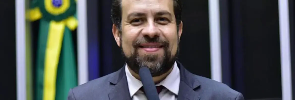 Boulos diz que colocará governo na rua, ouvindo demandas populares