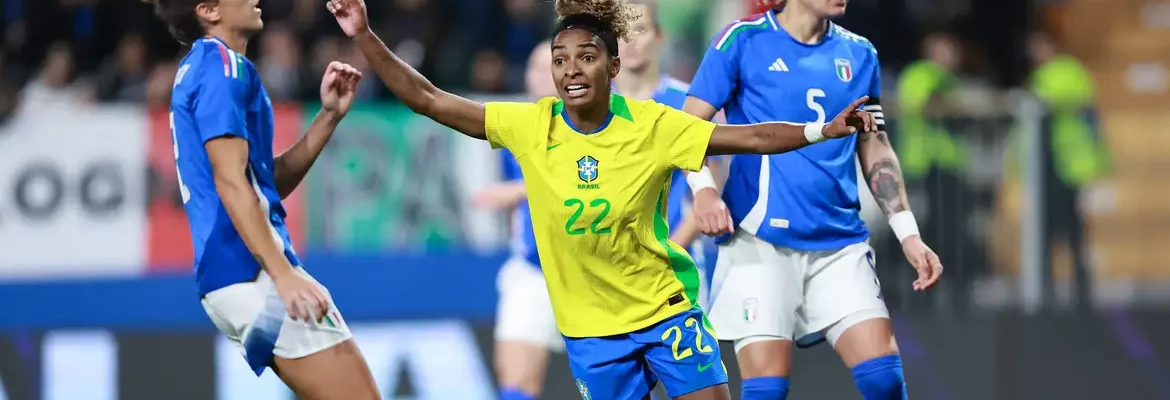 Brasil mantém hegemonia contra a Itália com vitória por 1 a 0