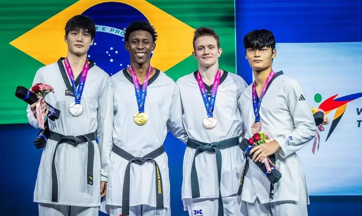 OAB Barro Preto - Henrique Marques conquista 2º ouro brasileiro no Mundial de Taekwondo