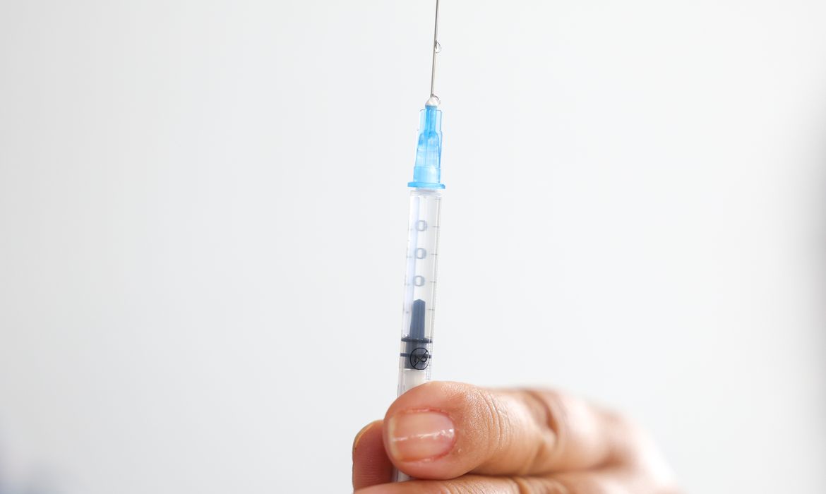 OAB Barro Preto - Consulta sobre vacinação contra pneumococo vai até 11 de novembro