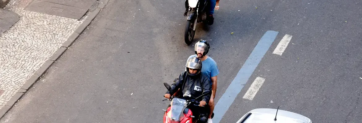 Número de trabalhadores por aplicativo cresce 25% e chega a 1,7 milhão