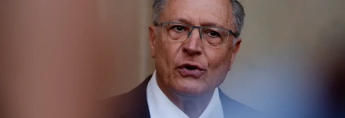 Brasil venderá 6 milhões de barris de petróleo à Índia, diz Alckmin