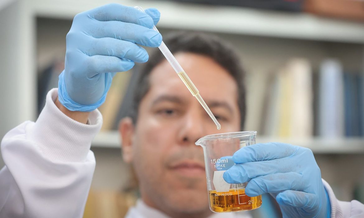 OAB Barro Preto - País tem 58 casos de intoxicação por metanol; mortes chegam a 15