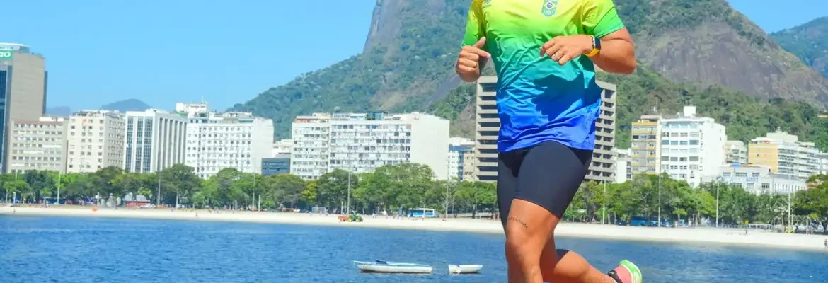 Carioca aproveita prova de rua para visitar o Cristo pela primeira vez