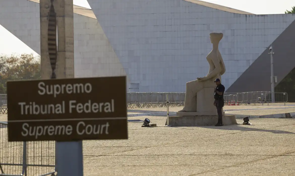 OAB Barro Preto - Defesa de Bolsonaro entra com novo recurso no STF contra condenação