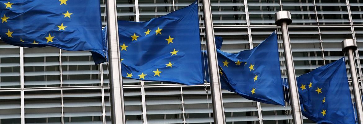 União Europeia afirma que poderá admitir novos membros até 2030
