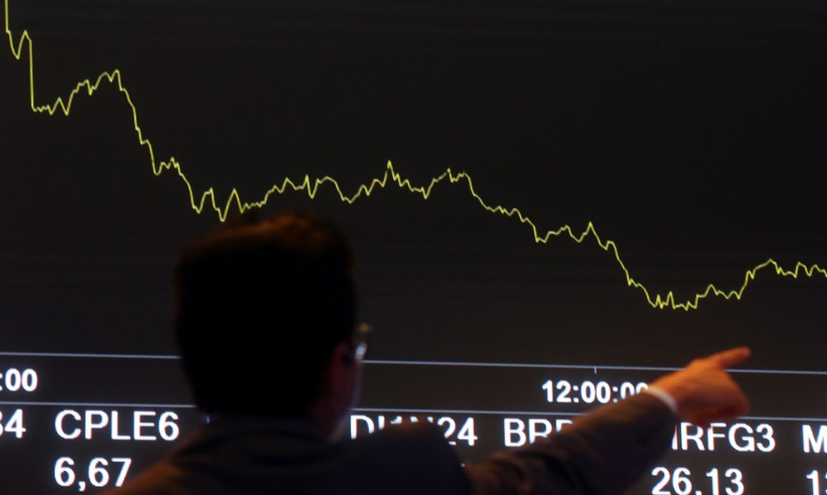 OAB Barro Preto - Bolsa volta a bater recorde e alcança marca de 154 mil pontos