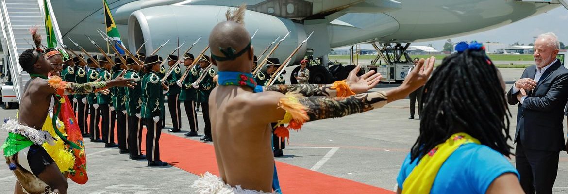 Lula desembarca na África do Sul para participar da Cúpula do G20