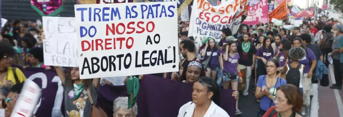 Ataque a aborto legal espalha “pânico moral”, diz dirigente do Conanda