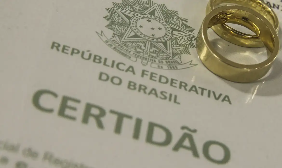 OAB Barro Preto - Pela 1ª vez, uniões consensuais superam casamento civil e religioso