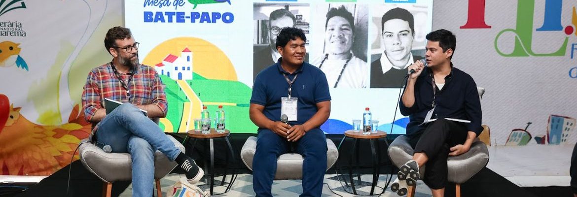 Escolas indígenas recebem 1° livro infantil em língua do Alto Xingu