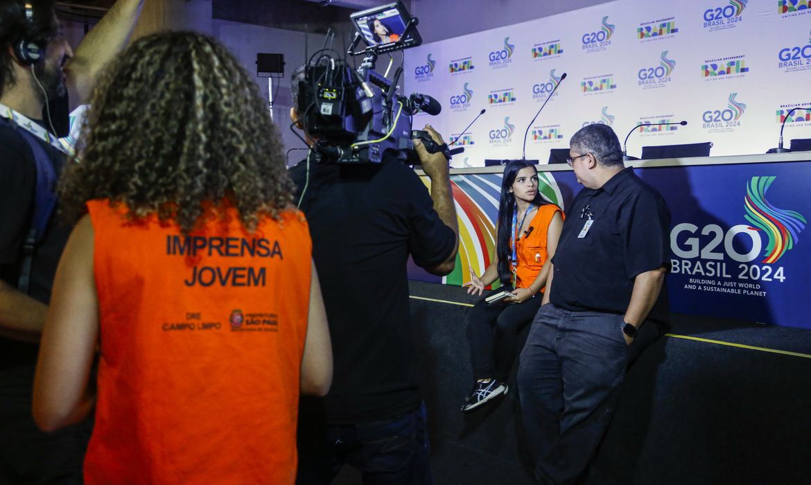 OAB Barro Preto - Vagas de aprendizagem no trabalho mantém alta e chegam a 710 mil