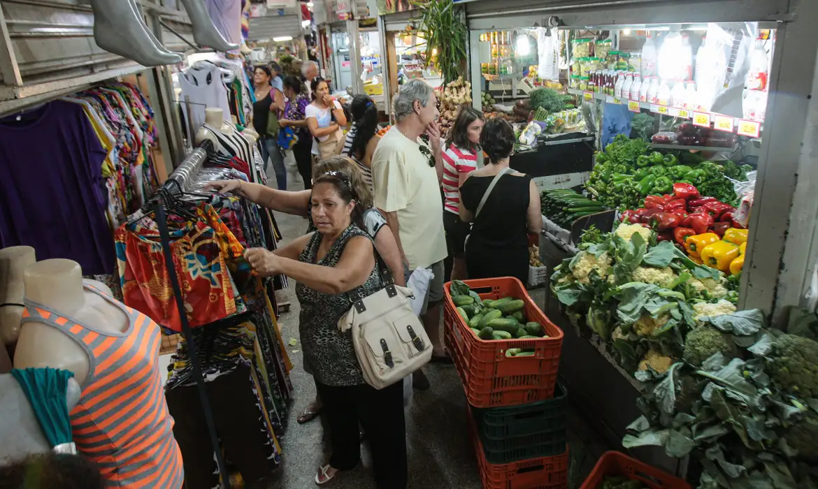 OAB Barro Preto - INPC recua para 0,03% em outubro e acumula 4,49% em 12 meses
