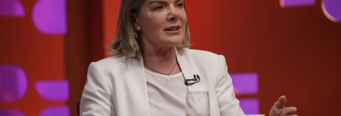 Gleisi: tipificação penal e apreensão de bens são inegociáveis em PL