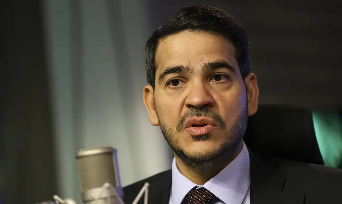 OAB Barro Preto - Messias diz que recebe com honra indicação ao STF