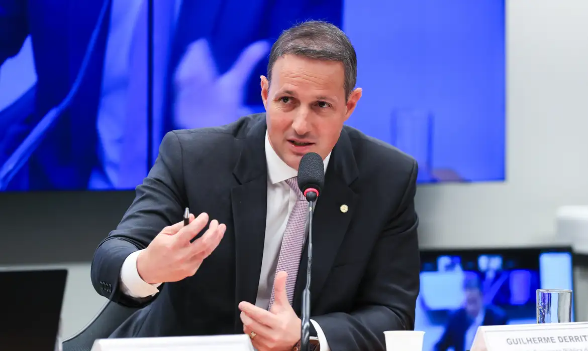 OAB Barro Preto - Derrite apresenta 5ª versão do PL Antifacção após críticas do governo