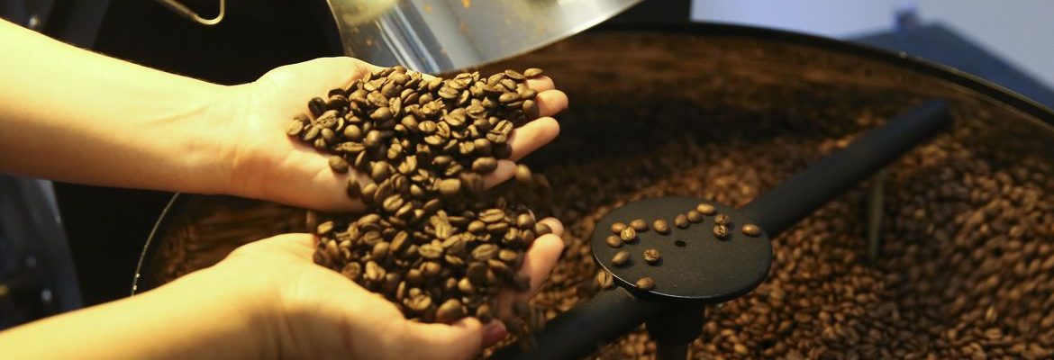 EUA reduzem tarifas para café, laranja, carne bovina e outros produtos