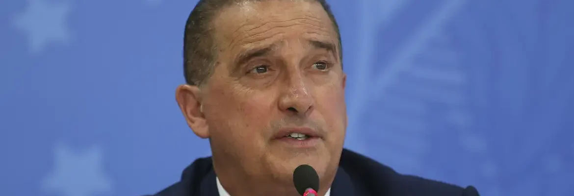 Problemas com descontos eram recorrentes, diz ministro de Bolsonaro