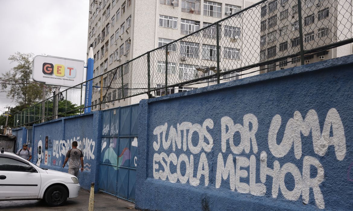 OAB Barro Preto - Metade dos envolvidos com tráfico de drogas não chega ao ensino médio