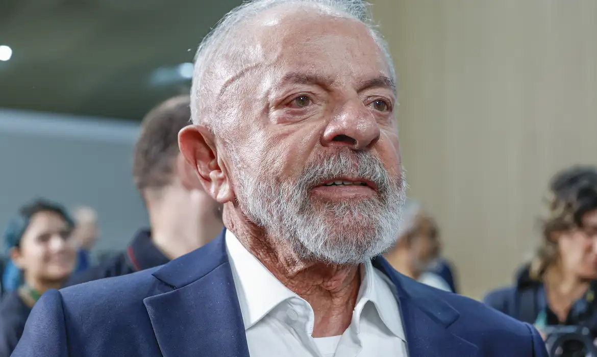 OAB Barro Preto - Lula presta solidariedade a famílias de vítimas de tornado no Paraná