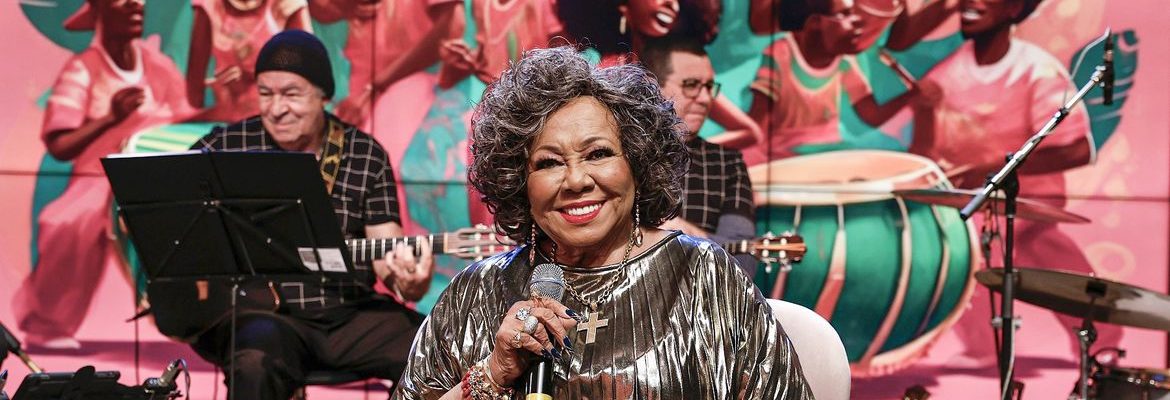Alcione ganha tributo em programa especial da Rádio Nacional