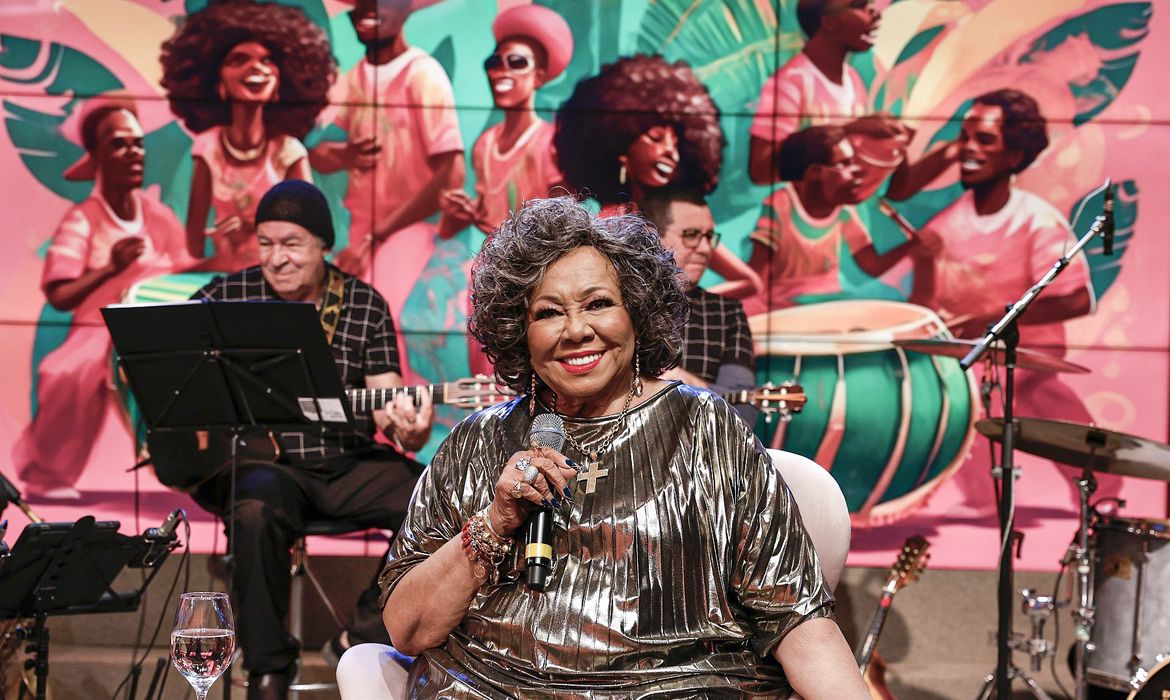 OAB Barro Preto - Alcione ganha tributo em programa especial da Rádio Nacional