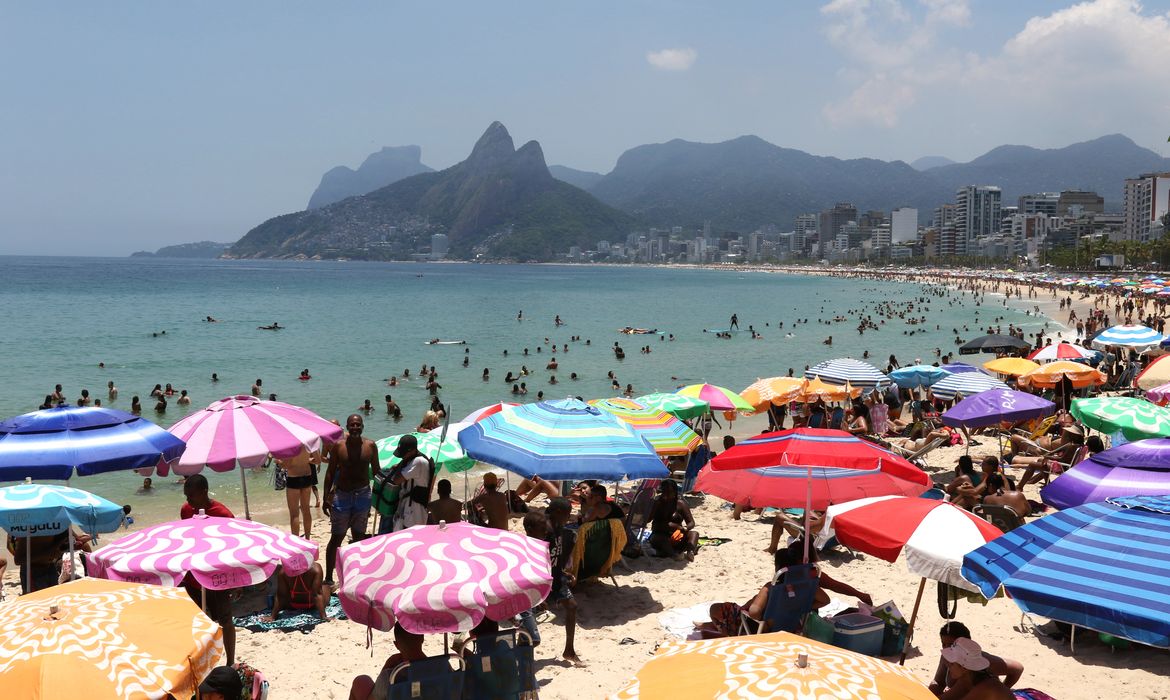 OAB Barro Preto - Rio de Janeiro bate recorde de turistas internacionais em 2025