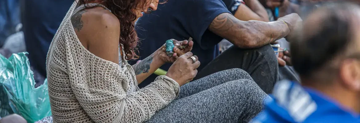 Um em cada cinco brasileiros já usou drogas ilícitas, aponta estudo