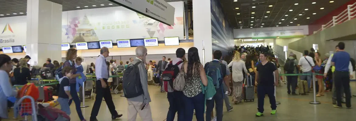 Anac faz operação em aeroportos com maior fluxo em 15 estados
