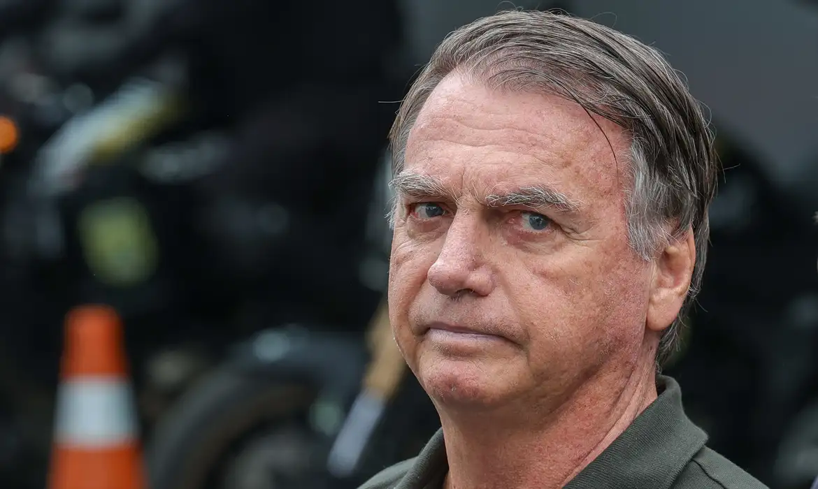 OAB Barro Preto - Bolsonaro passou por nova cirurgia para tratar soluço, diz Michelle