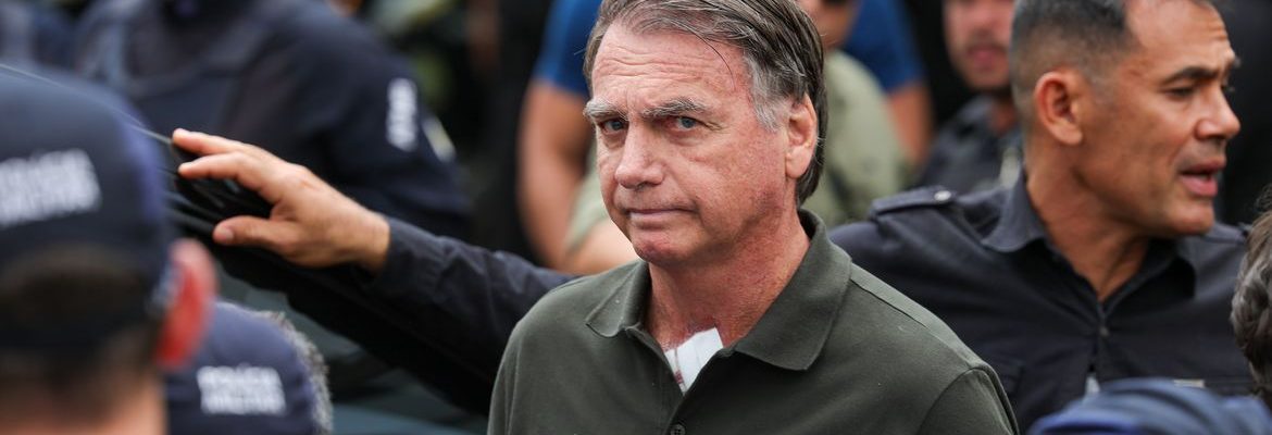 PGR envia ao Supremo parecer favorável à cirurgia de Bolsonaro