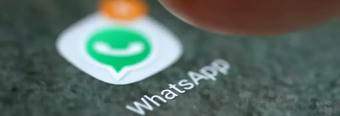 Brasileiro está falando menos de política no WhatsApp, mostra estudo