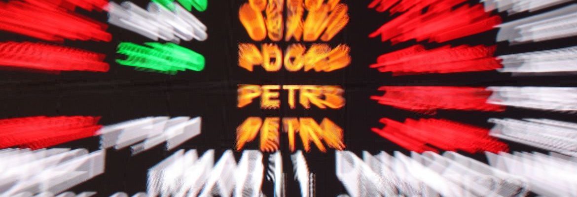 Bolsa supera os 161 mil pontos e volta a bater recorde