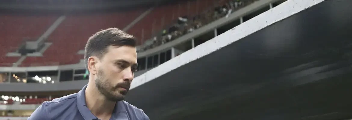 Botafogo anuncia saída do técnico italiano Davide Ancelotti