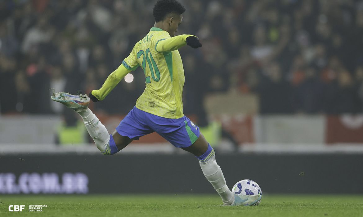 OAB Barro Preto - Brasil encerra 2025 na 5ª posição do ranking de seleções da Fifa