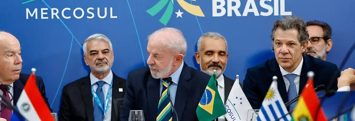 Intervenção na Venezuela seria catástrofe humanitária, diz Lula