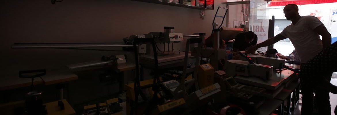Quatro dias após ventania, SP tem mais de 60 mil clientes sem luz
