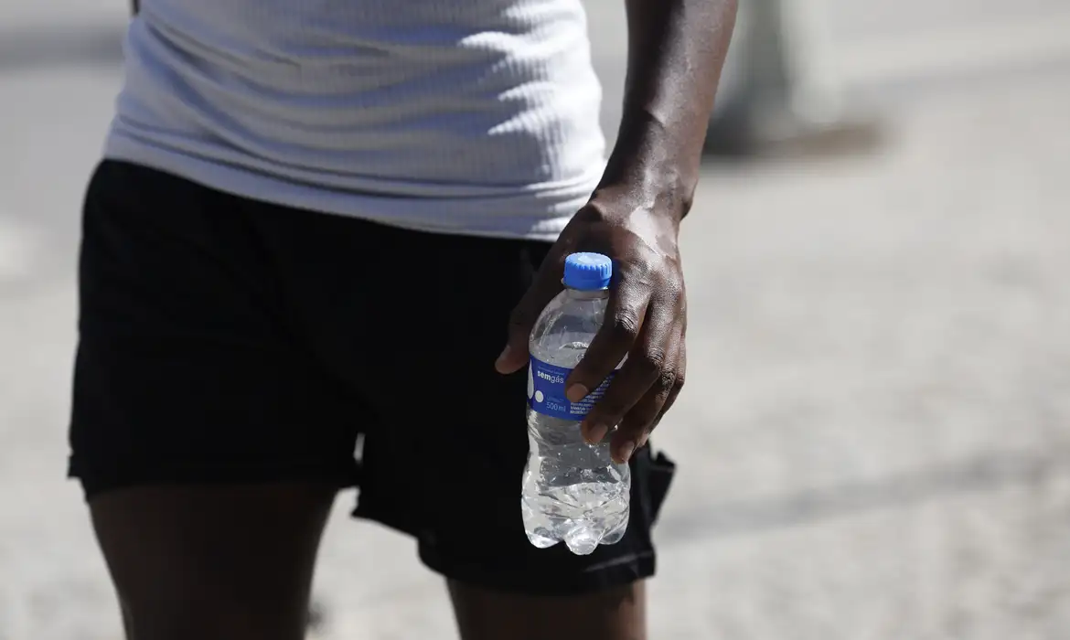 OAB Barro Preto - Veja dicas para se proteger da onda de calor extremo