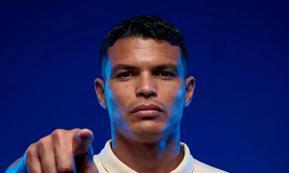 OAB Barro Preto - Porto anuncia contratação do zagueiro brasileiro Thiago Silva