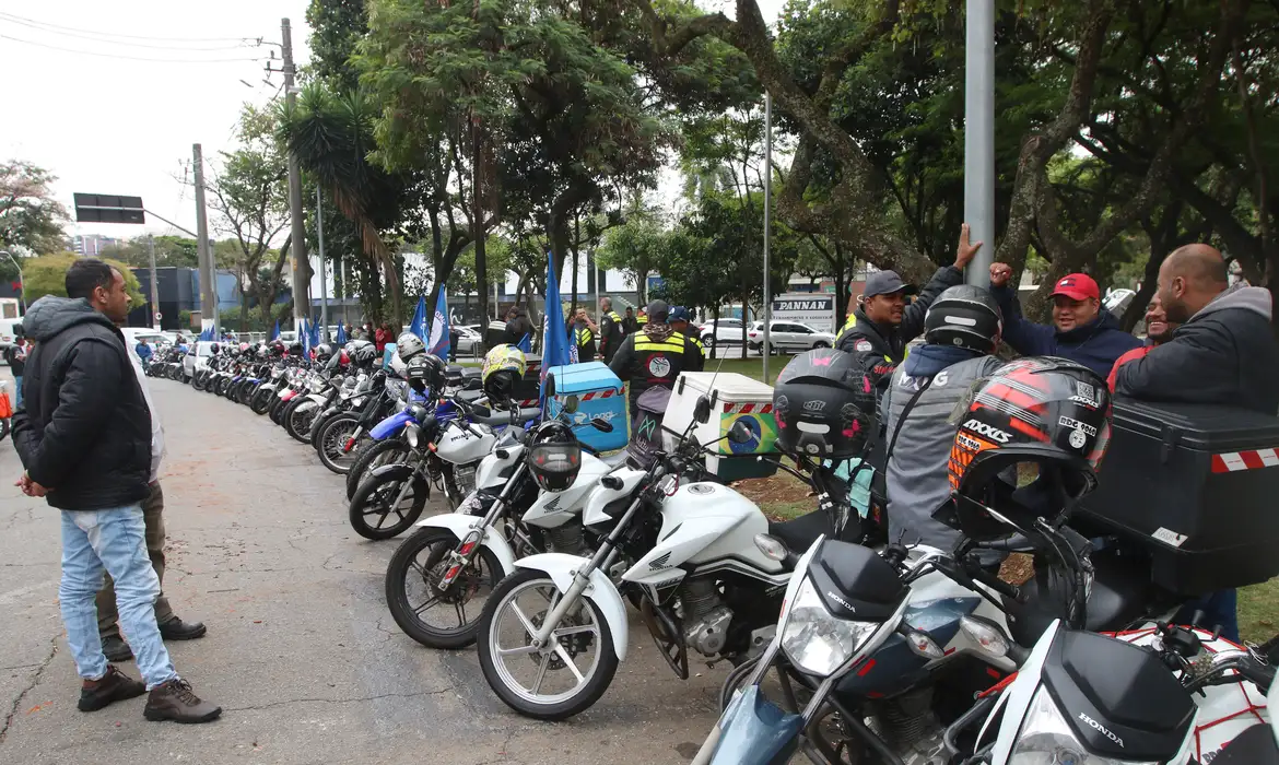 OAB Barro Preto - Governo cria grupo para debater direitos de entregadores por app