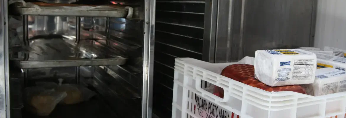 Bares, hotéis e restaurantes sofrem graves perdas com apagão em SP