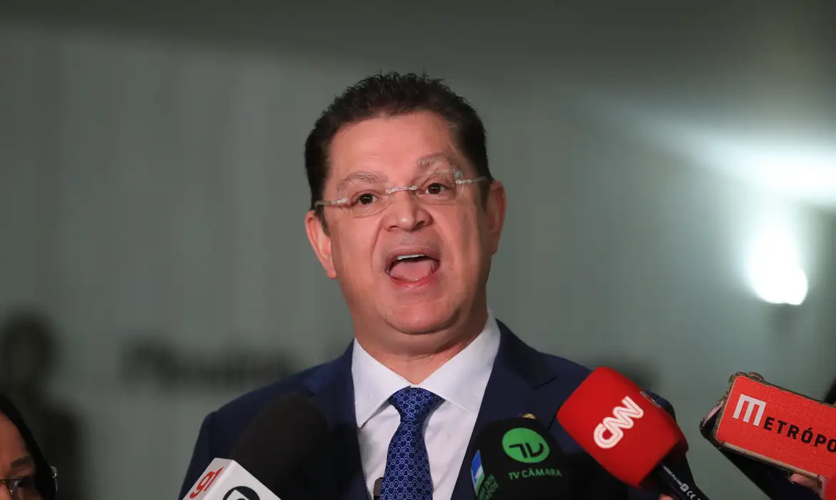 OAB Barro Preto - Líder do PL na Câmara dos Deputados nega desvios de verbas