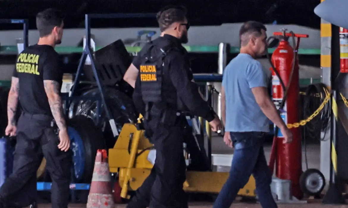 OAB Barro Preto - Silvinei Vasques chega a Brasília e ficará preso na Papuda